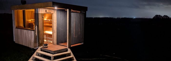 PXL_20251109_173403192.NIGHT.RAW-01.COVER